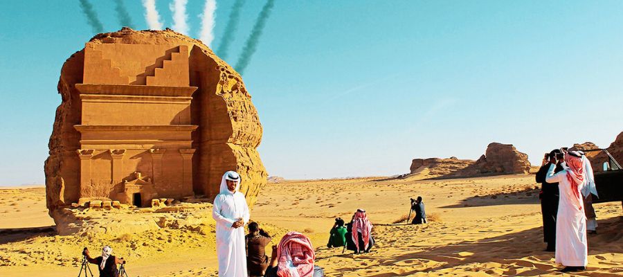 Laws for Tourists in Saudi Arabia Laws for Tourists in Saudi Arabia