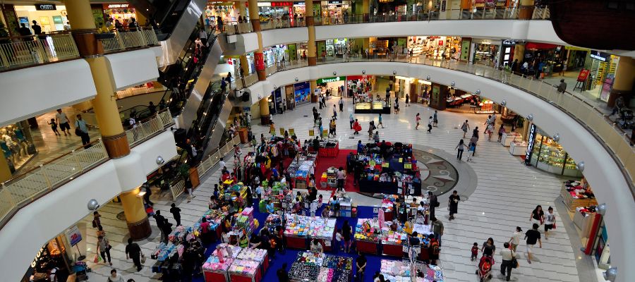 Visit the Makkah Mall