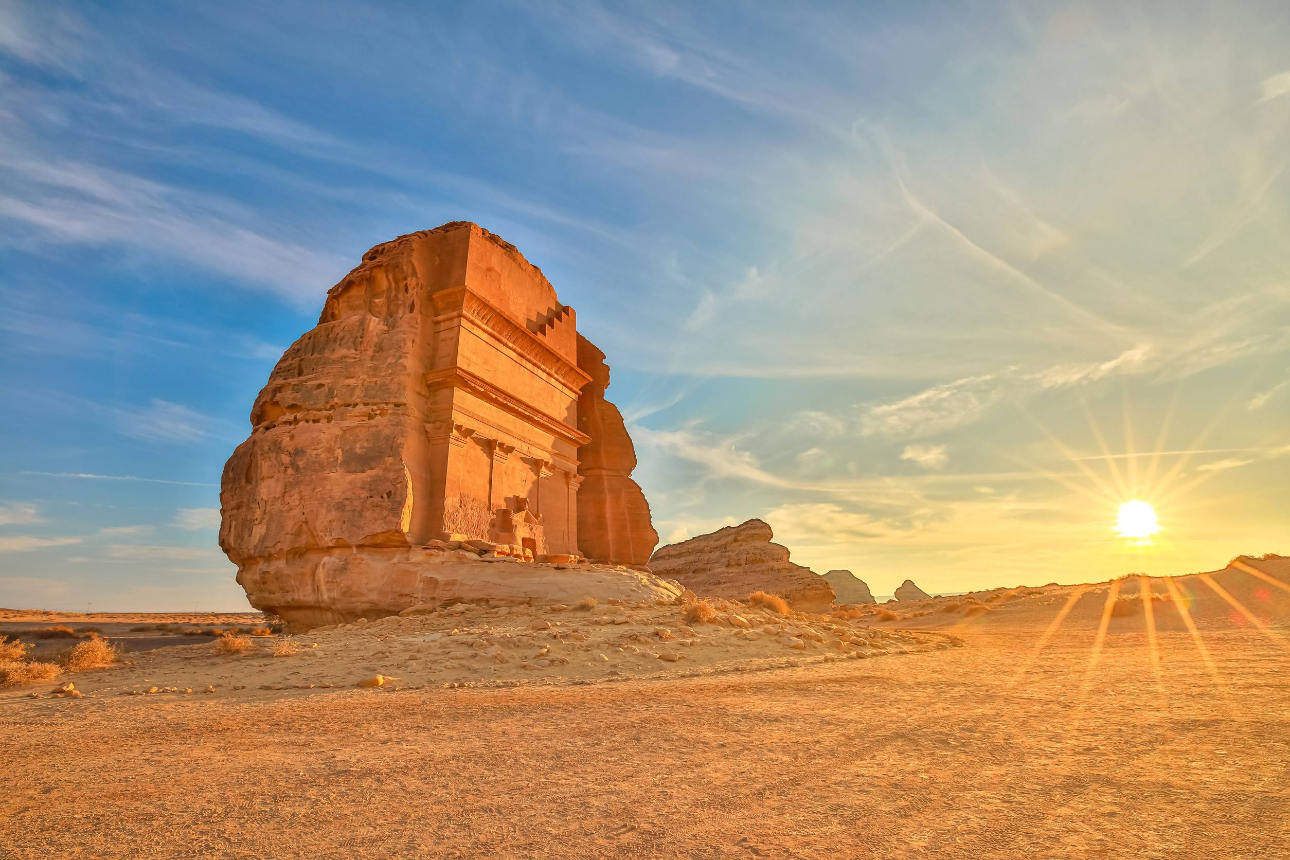 The Majestic Qasr Al Farid Also Known As The Tomb Of Lihyan Son Of Kuza Stands Tall In The Hegra